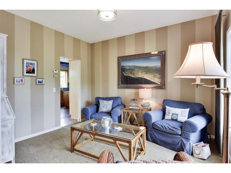 866 Interlaken, Victoria, MN 55386