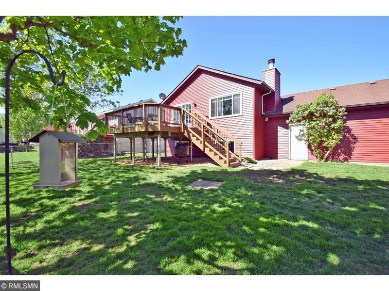 18218 Echo Dr, Farmington, MN 55024