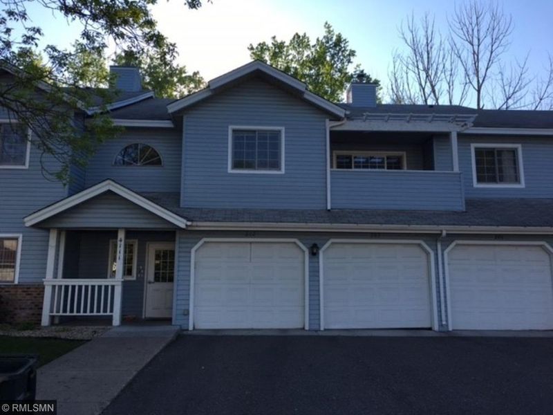 4111 3rd St NE #201, Columbia Heights, MN 55421