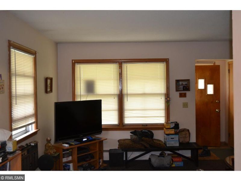 5370 5th St NE, Fridley, MN 55421