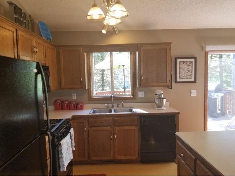 1532 12th St SE, Forest Lake, MN 55025
