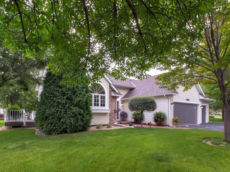16269 Parkview Dr SE, Prior Lake, MN 55372