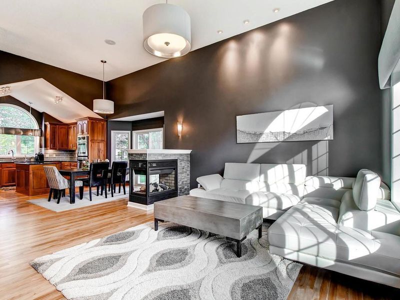 16269 Parkview Dr SE, Prior Lake, MN 55372