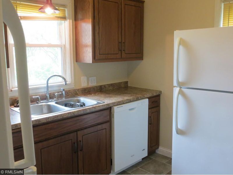 712 Mckinley Pl S, Saint Cloud, MN 56301