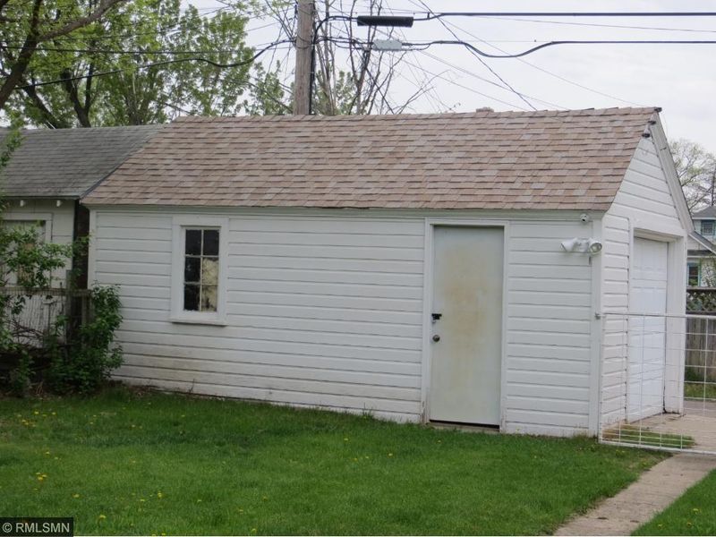 712 Mckinley Pl S, Saint Cloud, MN 56301