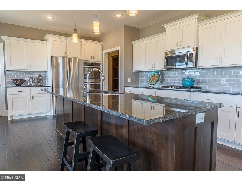 15924 Ethan Trl N, Hugo, MN 55038