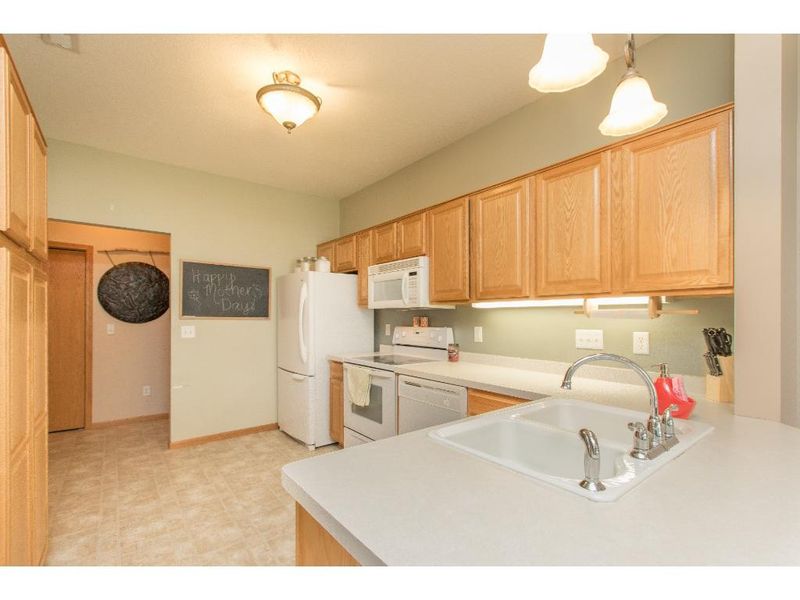 7792 Palomino Ave NE, Elk River, MN 55330