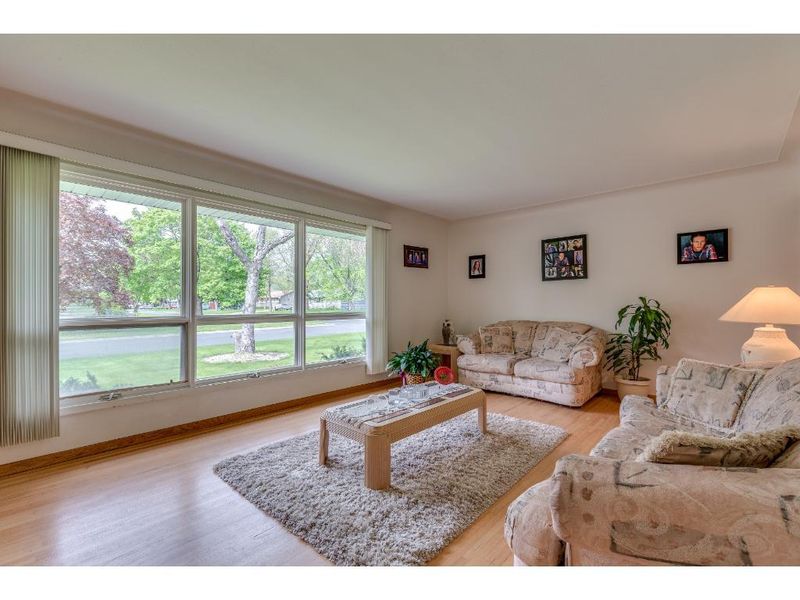 4501 64th Ave N, Brooklyn Center, MN 55429