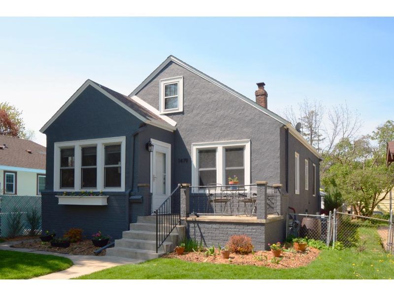 1479 Huron St, Saint Paul, MN 55108