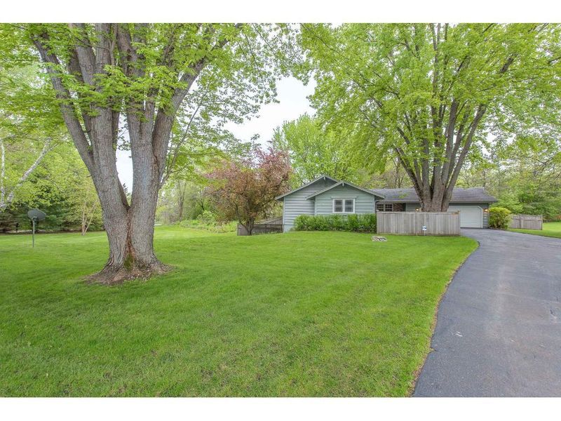 1845 Lakeview Ter, Orono, MN 55356