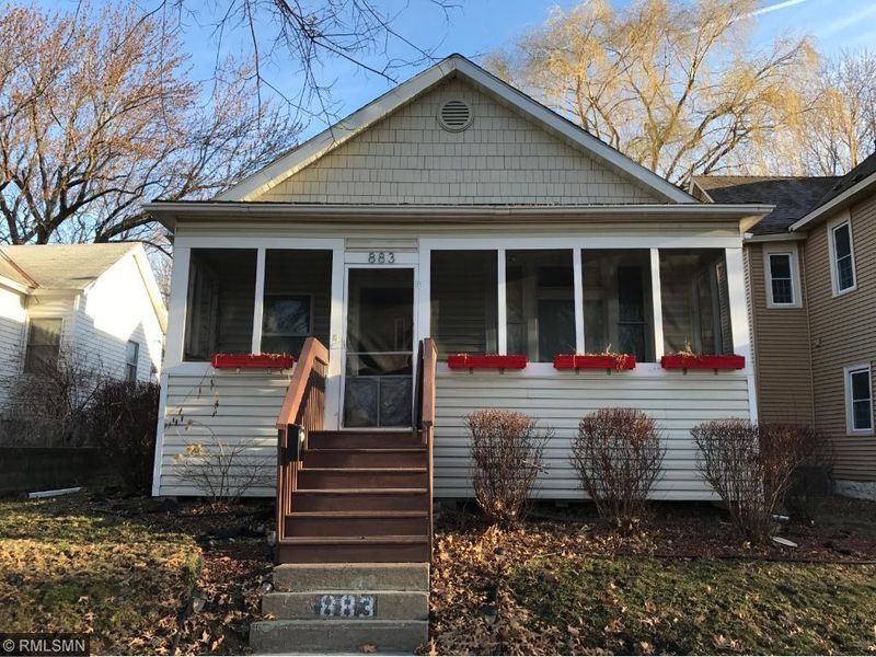 883 Juno Ave, Saint Paul, MN 55102