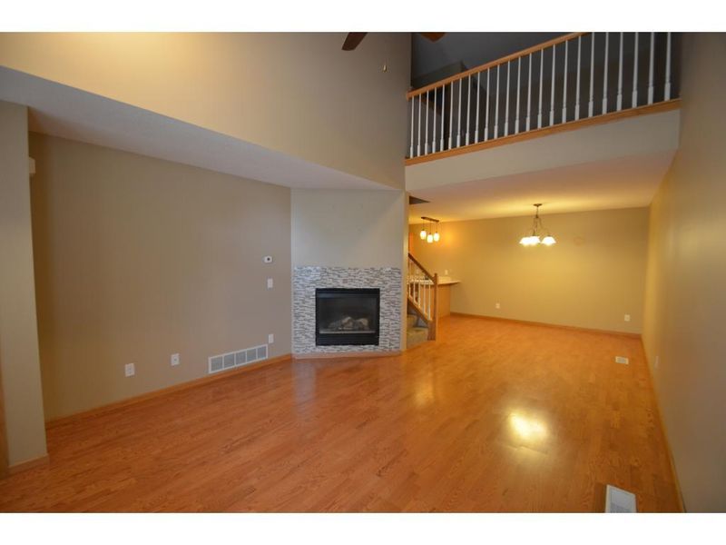 1302 124th Ave NE, Blaine, MN 55434