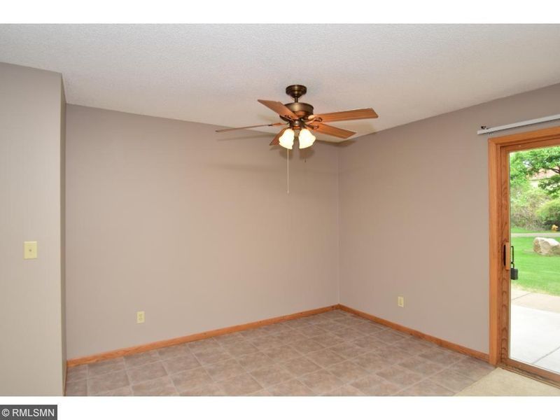 1801 113th Ave NW #105, Coon Rapids, MN 55433