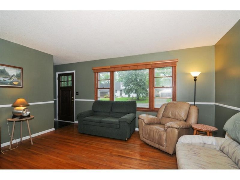 3780 Upper 71st St E, Inver Grove Heights, MN 55076