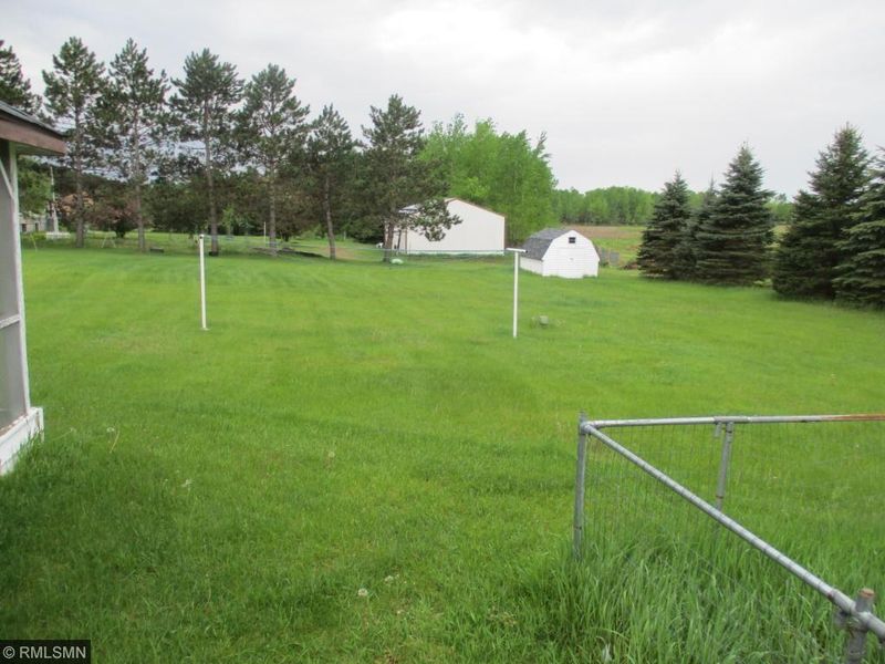 16 Viking Blvd NW, Cedar, MN 55011