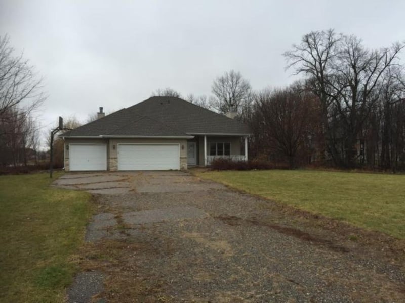 10026 4th St NE, Hanover, MN 55341