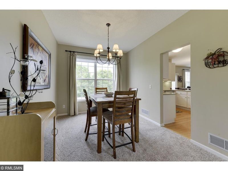 9248 Peony Ln N, Maple Grove, MN 55311