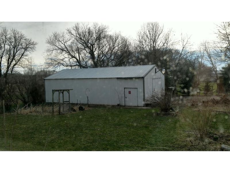 310 Grove St, Stewart, MN 55385