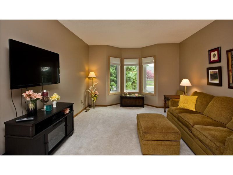 12631 92nd Pl N, Maple Grove, MN 55369