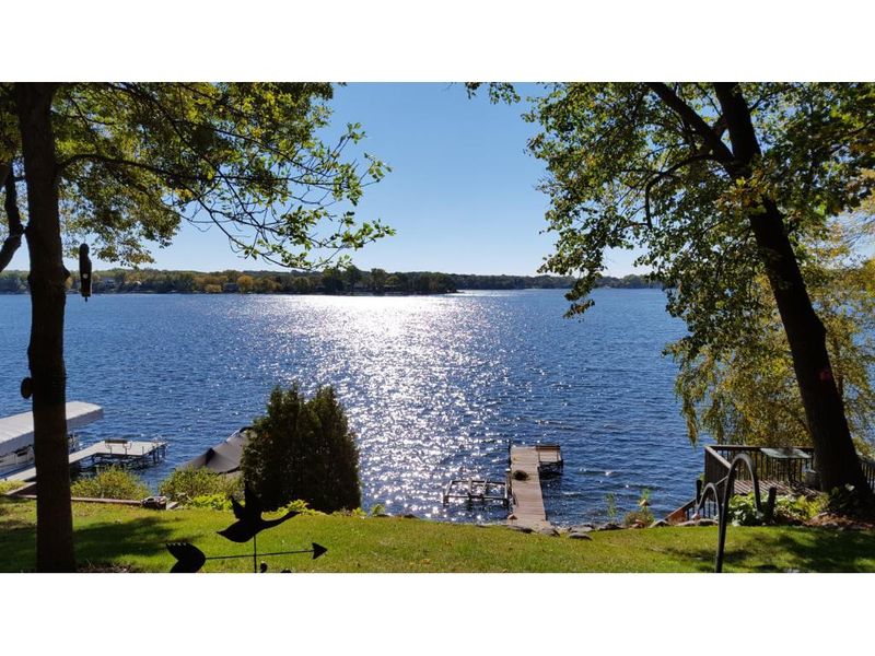 4979 Beach St NE, Prior Lake, MN 55372