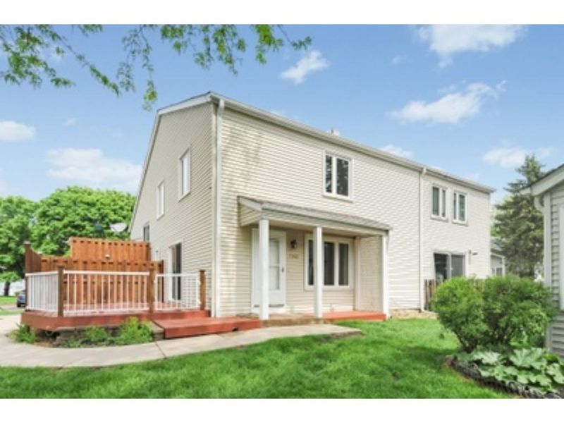 7342 Landau Dr, Bloomington, MN 55438