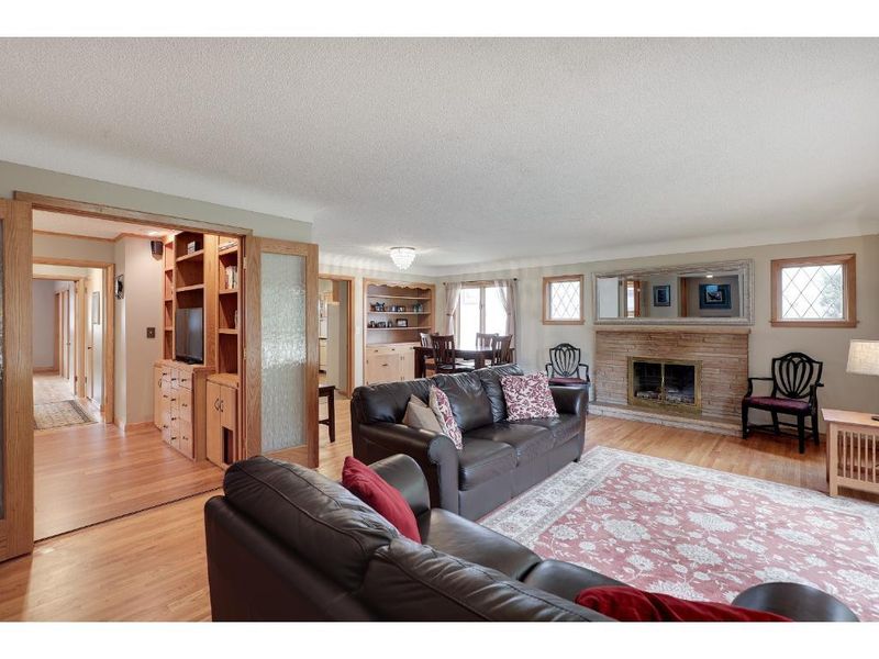 3043 Hayes St NE, Minneapolis, MN 55418