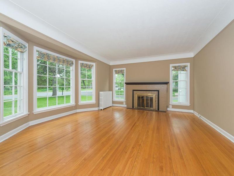 7044 Irving Ave S, Richfield, MN 55423