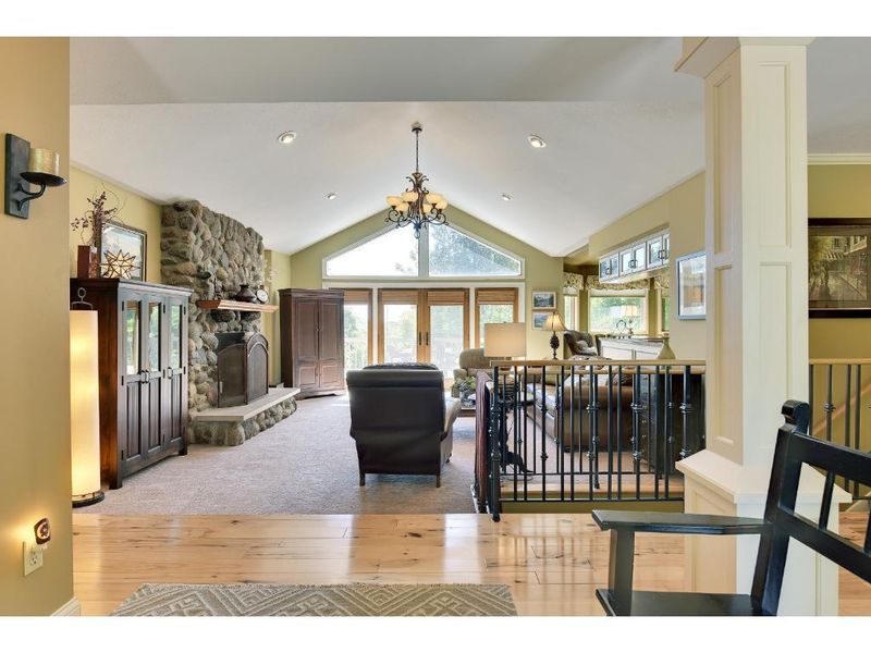 8276 Scandia Rd, Waconia, MN 55387