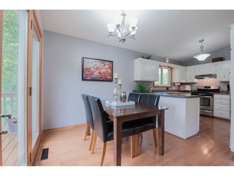 11151 100th Pl N, Maple Grove, MN 55369