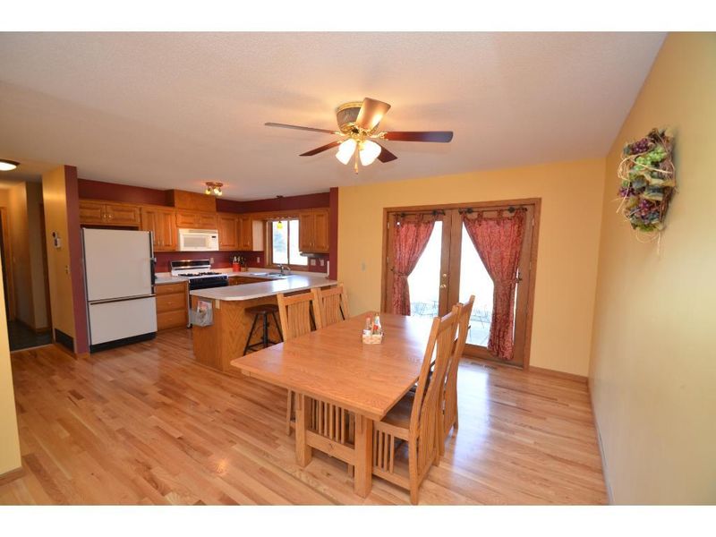 7265 Balsam Ln N, Maple Grove, MN 55369
