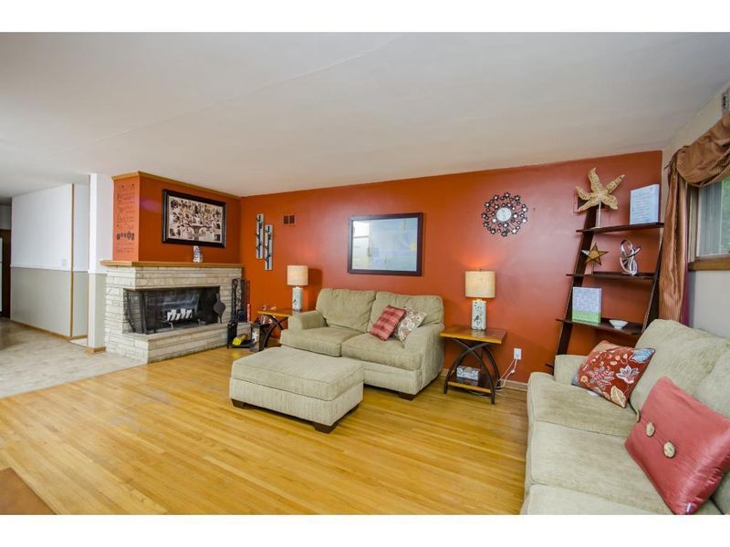 1540 9th Ave NE, Rochester, MN 55906