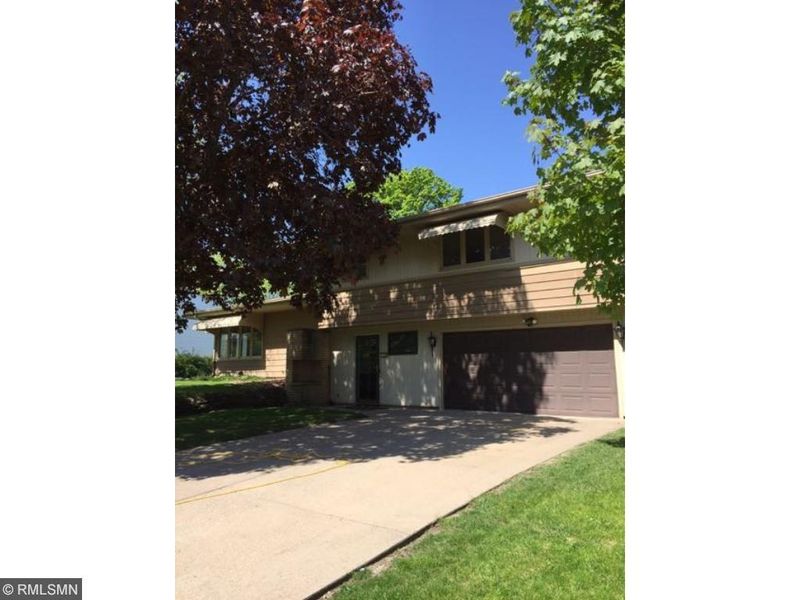 12926 Portland Ave, Burnsville, MN 55337