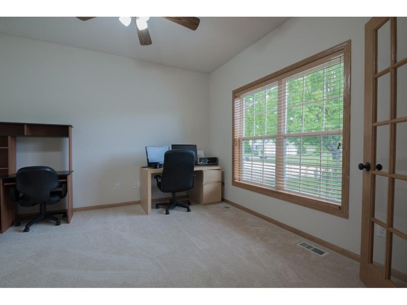 14087 Flintwood Way, Apple Valley, MN 55124