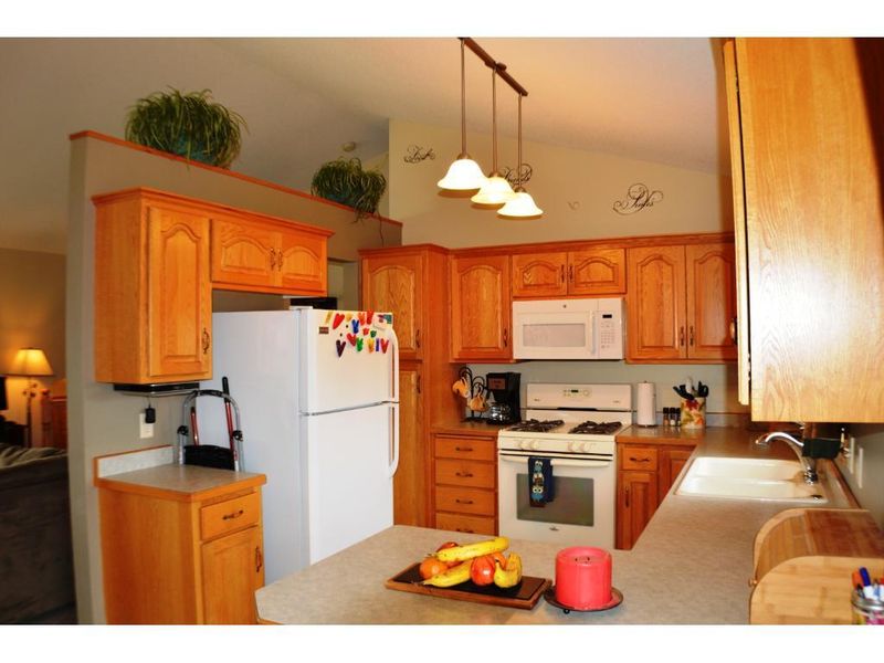 6736 378th St, North Branch, MN 55056