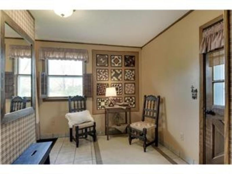 1332 5th St NW, Elk River, MN 55330