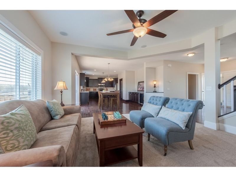 18605 Dulcimer Ct, Farmington, MN 55024
