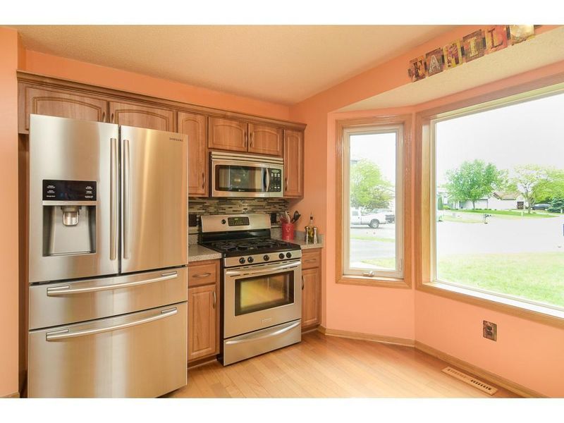 7162 96th St S, Cottage Grove, MN 55016