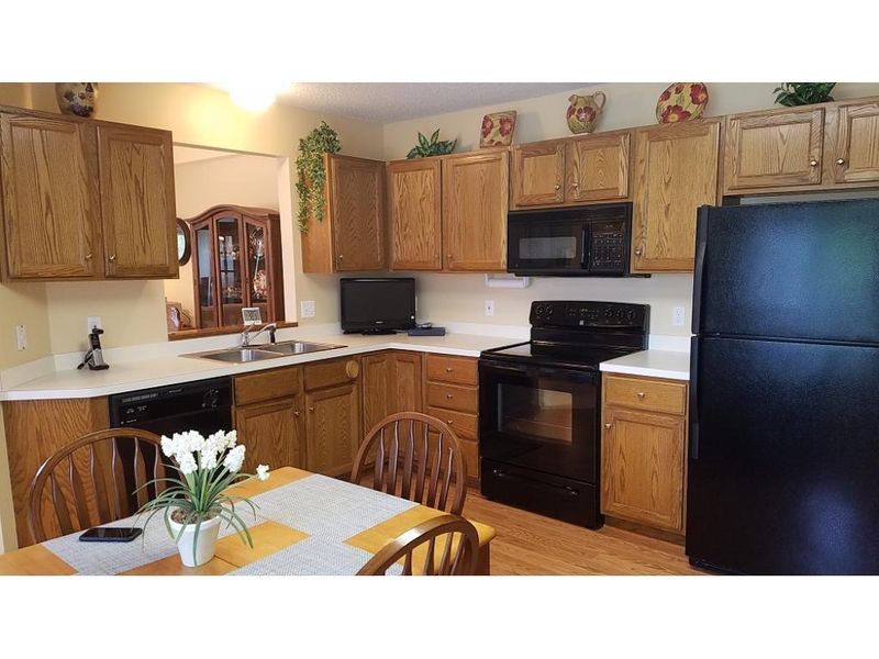 14516 Europa Way, Apple Valley, MN 55124