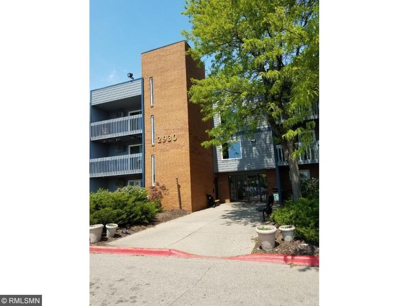 2930 Blaisdell Ave #143, Minneapolis, MN 55408