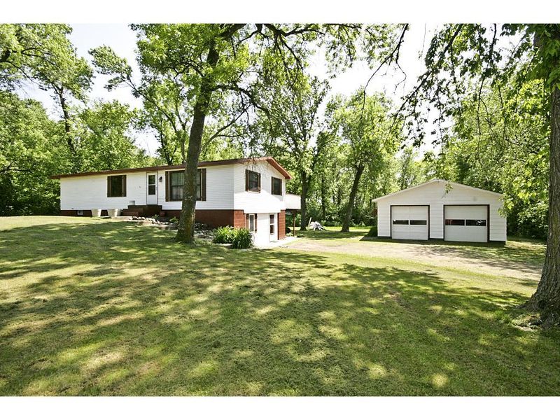 4759 86th Cir, Glencoe, MN 55336