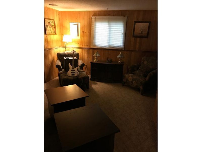 8009 Brandywine Pw, Brooklyn Park, MN 55444