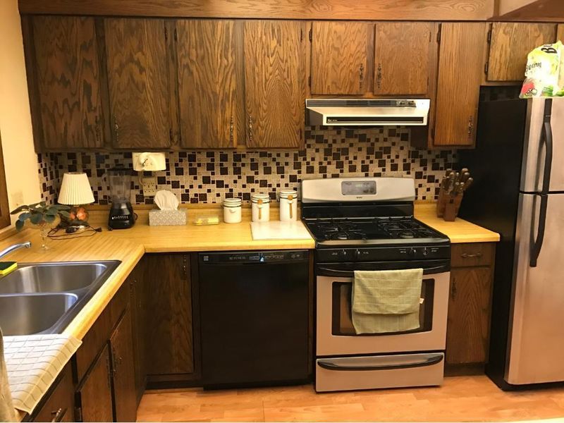 8009 Brandywine Pw, Brooklyn Park, MN 55444