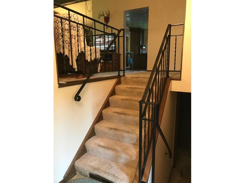 8009 Brandywine Pw, Brooklyn Park, MN 55444