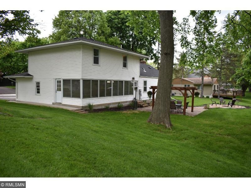 311 21st N, Hopkins, MN 55343