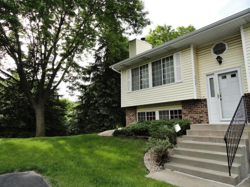 4416 Clover Ln #B, Eagan, MN 55122