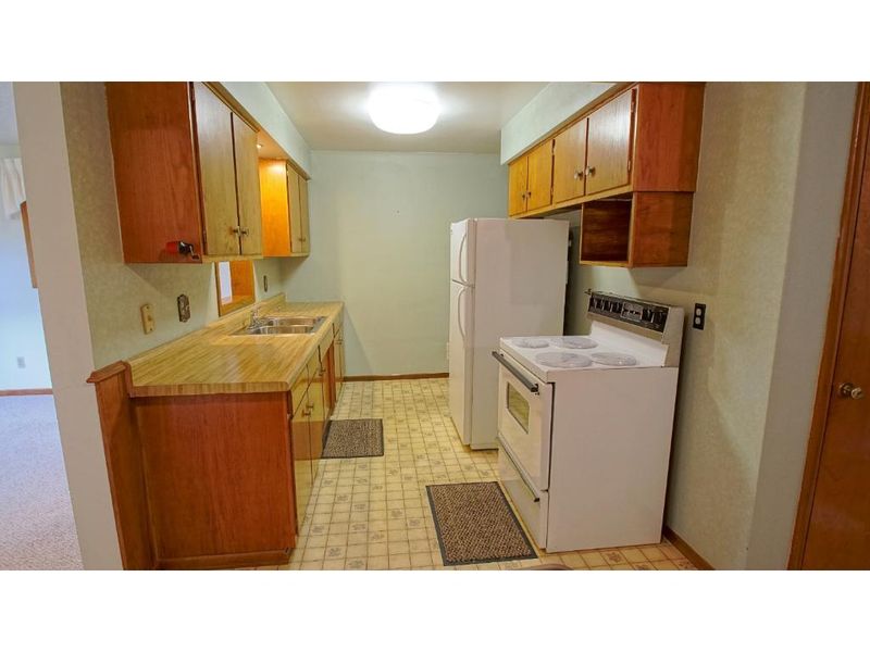 149 Carol Ln, Red Wing, MN 55066