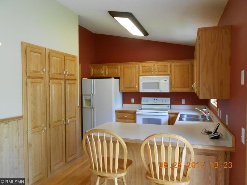 1333 Highland Rd, Stillwater, MN 55082