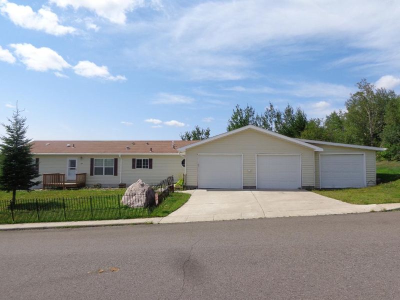 109 Timber Trl, Gilbert, MN 55741