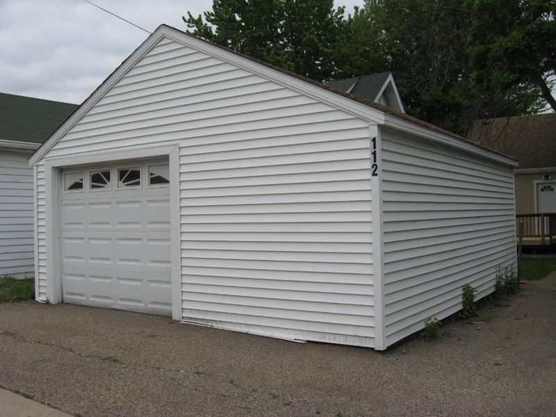 112 14th Ave S, South Saint Paul, MN 55075