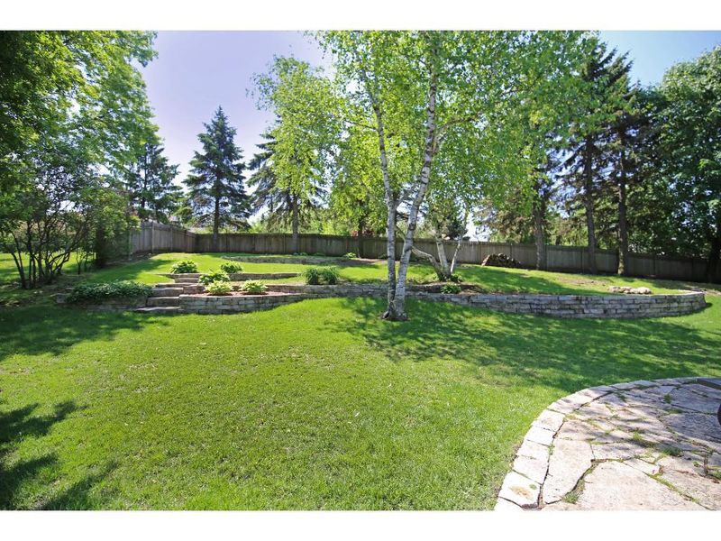 13786 Fordham Ave, Apple Valley, MN 55124